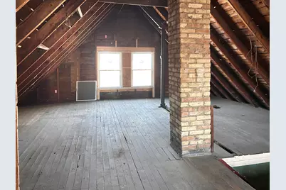 1971 N Bartlett Ave, Milwaukee, WI 53202 - Photo 24