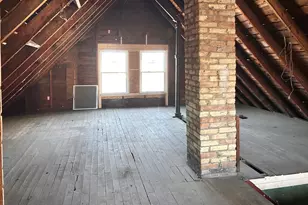 1971 N Bartlett Ave, Milwaukee, WI 53202 - Photo 24