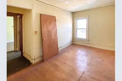 1971 N Bartlett Ave, Milwaukee, WI 53202 - Photo 22