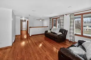 625 Lewis St, Burlington, WI 53105 - Photo 8