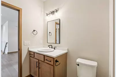 2034  Highland Way, Racine, WI 53177 - Photo 38