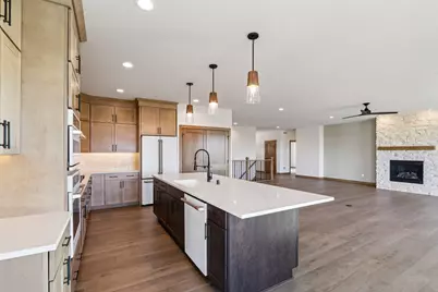 2034  Highland Way, Racine, WI 53177 - Photo 16