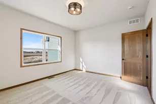 2034 Highland Wy, Racine, WI 53177 - Photo 50