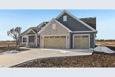 2034  Highland Way, Racine, WI 53177 - Photo 6