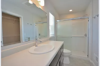 802  5 Mile Rd, Racine, WI 53402 - Photo 12