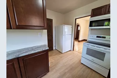 1415  Glenwood St, Two Rivers, WI 54241 - Photo 8