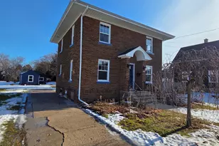 1415 Glenwood St, Two Rivers, WI 54241 - Photo 2