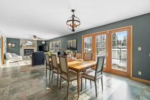 453 Deerwood Ct, Grafton, WI 53024 - Photo 4