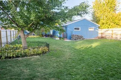 915  North Ave, Sheboygan, WI 53083 - Photo 36