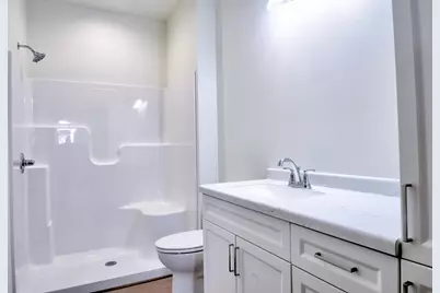 1320  Kettle Dr, Kewaskum, WI 53040 - Photo 8