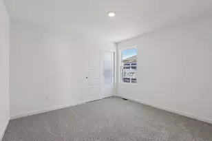 7026 Oakmont Rd, Racine, WI 53403 - Photo 54