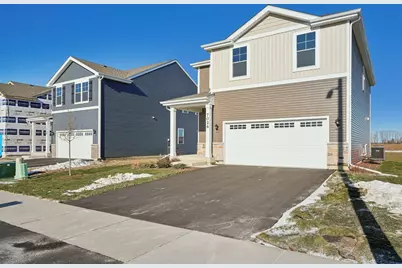 7026  Oakmont Rd, Racine, WI 53403 - Photo 2