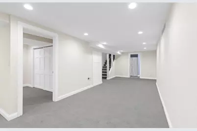 211  Madero Dr, Thiensville, WI 53092 - Photo 20