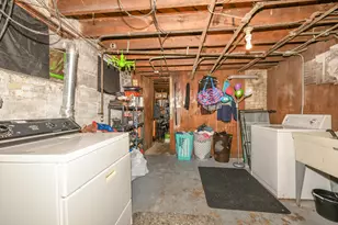 1816 S 59th St, West Allis, WI 53214 - Photo 34