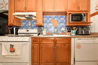 1816 S 59th St, West Allis, WI 53214 - Photo 12