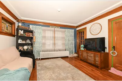 1816 S 59th St, West Allis, WI 53214 - Photo 6