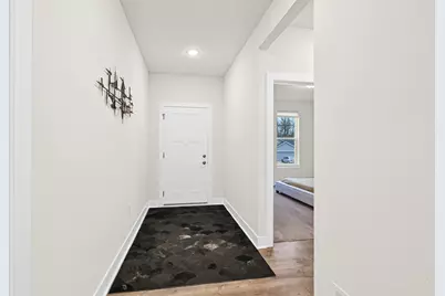 704  River Ridge Dr, Racine, WI 53185 - Photo 6