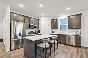 704 River Ridge Dr, Racine, WI 53185 - Photo 8