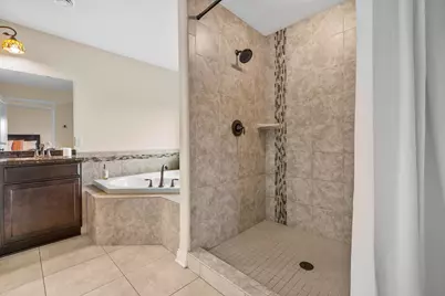 609  Calvin Ln, Racine, WI 53406 - Photo 36