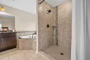 609 Calvin Ln, Racine, WI 53406 - Photo 36