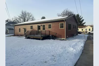 1223  9th St, La Crosse, WI 54601 - Photo 4