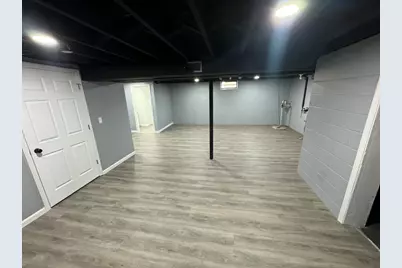 5474 N 56th St, Milwaukee, WI 53218 - Photo 16