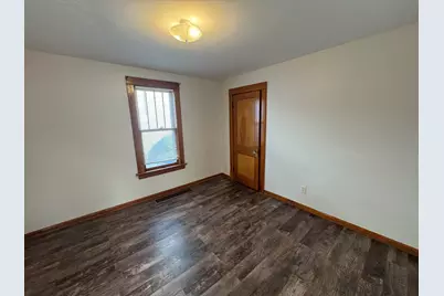 7116  27th Ave, Kenosha, WI 53143 - Photo 8