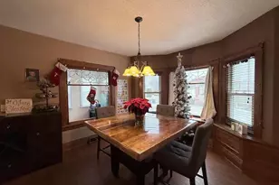 406 South St, Caledonia, MN 55921 - Photo 8