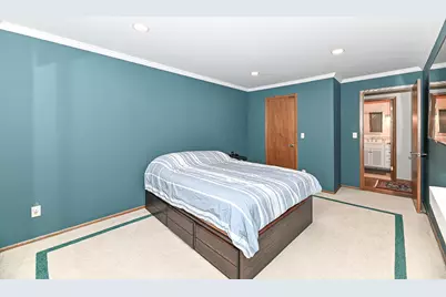 12990 W Bluemound Rd #202, Elm Grove, WI 53122 - Photo 18