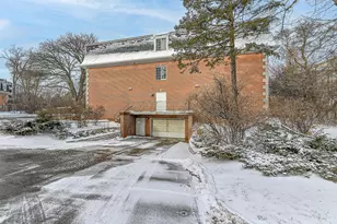 12990 W Bluemound Rd, Elm Grove, WI 53122 - Photo 32