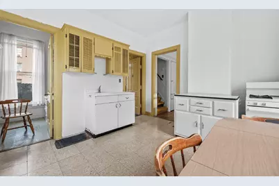 718  Lake Ave, Racine, WI 53403 - Photo 12