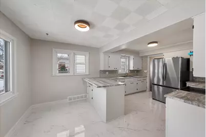 1217  North Ave, Sheboygan, WI 53083 - Photo 4