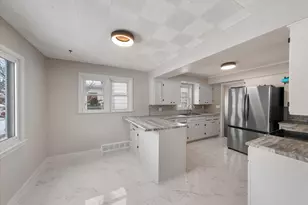 1217 North Ave, Sheboygan, WI 53083 - Photo 4