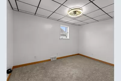 2323  9th Pl, Two Rivers, WI 54241 - Photo 18