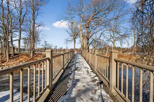 529 Parkview Dr, Racine, WI 53404 - Photo 30