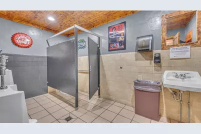 908  Michigan Ave, Sheboygan, WI 53081 - Photo 30