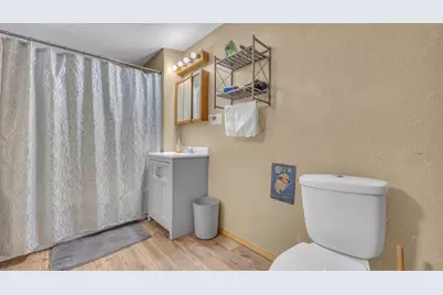 908  Michigan Ave, Sheboygan, WI 53081 - Photo 40