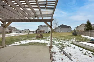 414 Yosemite Ave, Hartford, WI 53027 - Photo 42