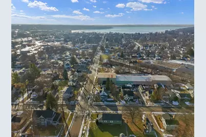 1004  Madison St, Lake Geneva, WI 53147 - Photo 2