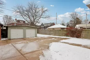 4042 N Downer Ave, Shorewood, WI 53211 - Photo 86