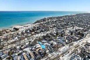 4042 N Downer Ave, Shorewood, WI 53211 - Photo 90