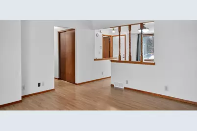 9043 N 86th St, Milwaukee, WI 53224 - Photo 6