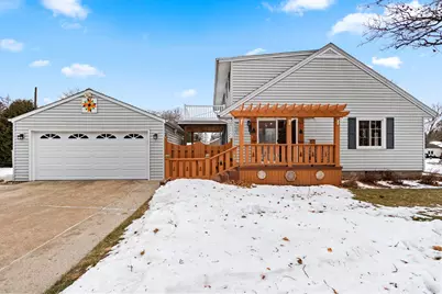 2109  41st St, Two Rivers, WI 54241 - Photo 2