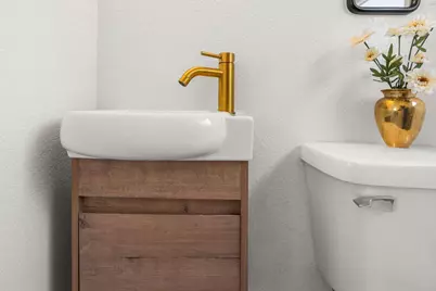 2285 N 166th St, Brookfield, WI 53005 - Photo 16