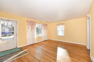 1601 Richard Ave, Racine, WI 53403 - Photo 4