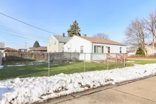 1601 Richard Ave, Racine, WI 53403 - Photo 24