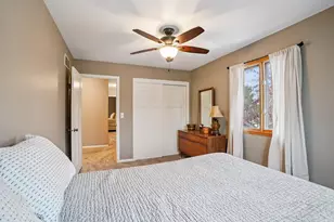 2245 Patrick Ln, Waukesha, WI 53188 - Photo 34