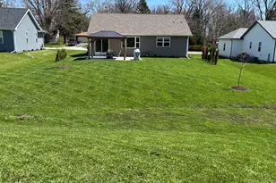 2040 90th St, Sturtevant, WI 53177 - Photo 34