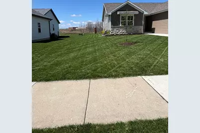 2040  90th St, Sturtevant, WI 53177 - Photo 32