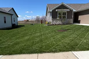 2040 90th St, Sturtevant, WI 53177 - Photo 32